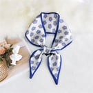 NHMN1185227-6-Hui-five-petal-small-flower-blue-88cm