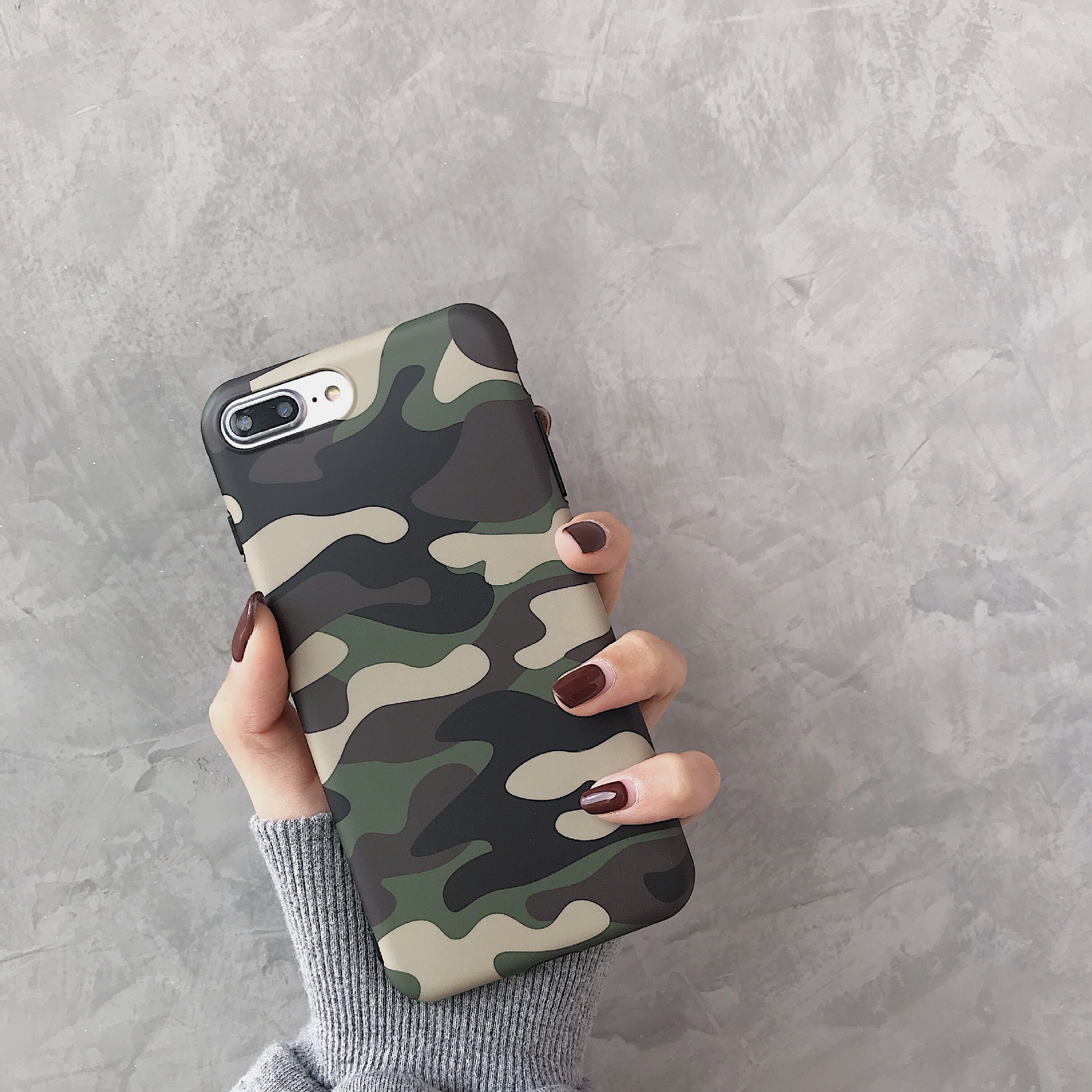 carcasa de teléfono móvil de camuflaje para iPhone xs max / iPhone7 / 8plus carcasa suave con todo incluido al por mayor  NHFI224636