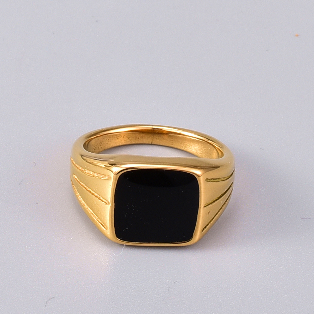 anillo simple de acero titanio dorado NHAB314883