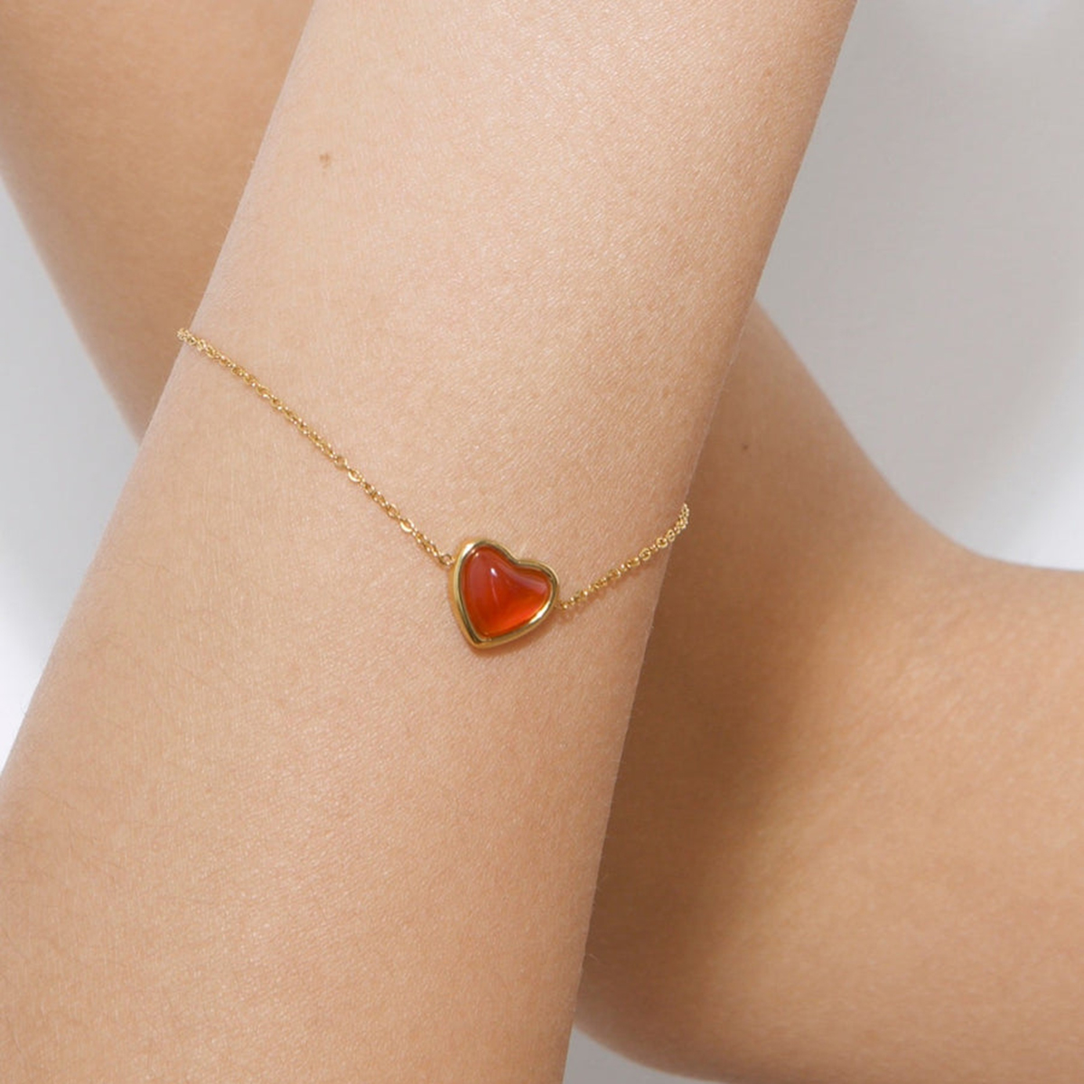 Estilo Simple Forma De Corazón Acero Inoxidable Enchapado Embutido Ágata Chapado En Oro De 18 Quilates. Pulsera