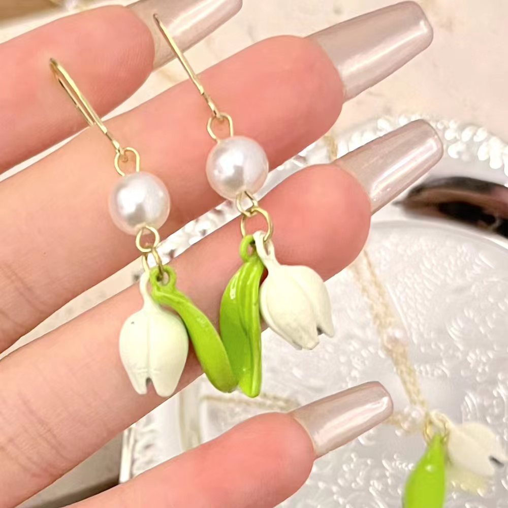 Elegante Estilo Simple Tulipán Aleación Barniz De Estufa Mujeres Aretes Collar 1 Pieza 1 Par