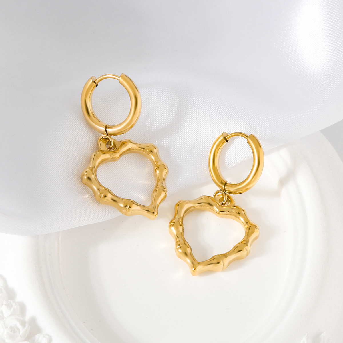 1 Par Estilo Simple Estilo Clásico Forma De Corazón Bambú Enchapado Acero inoxidable 304 chapados en oro de 18k Pendientes De Gota