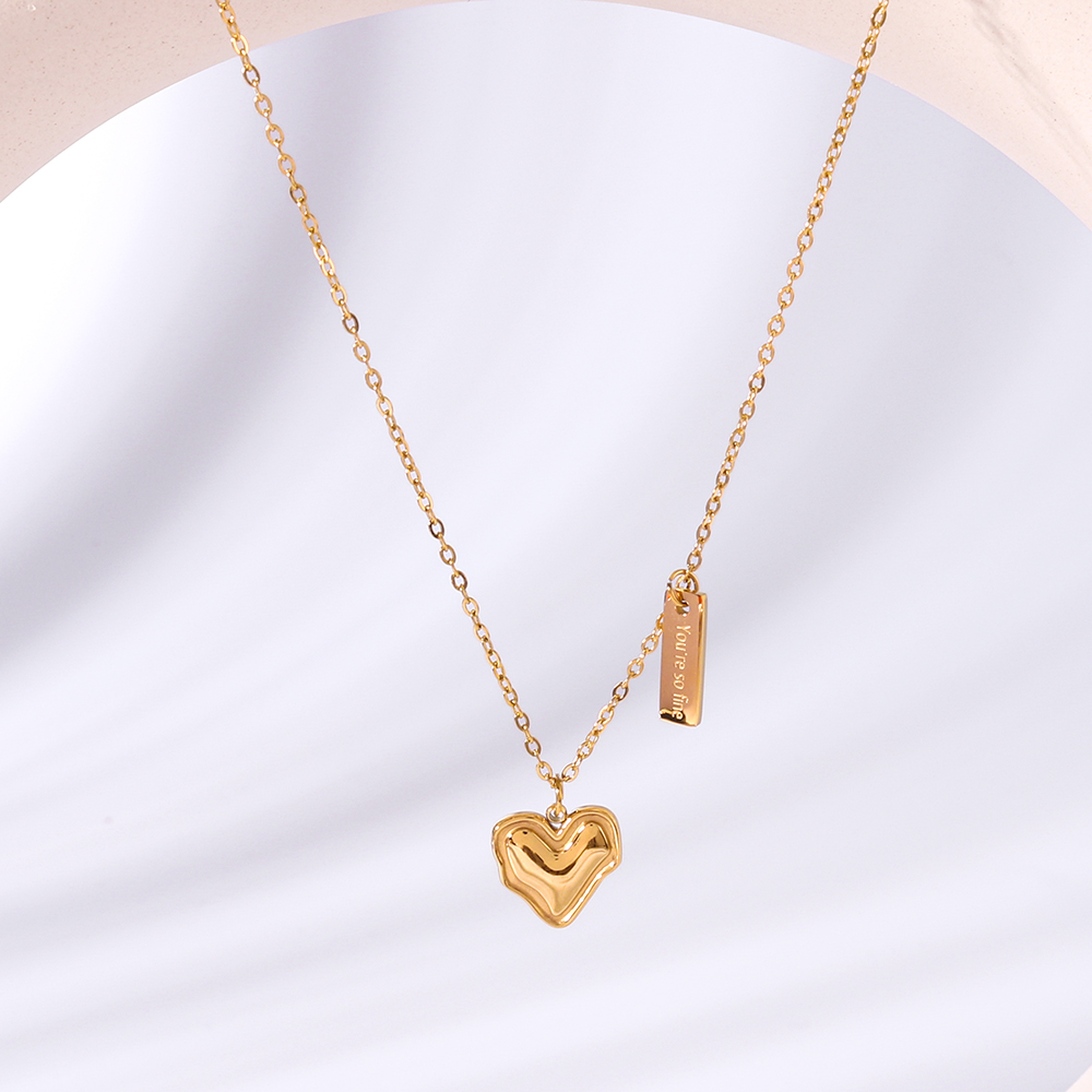 Acero Titanio chapados en oro de 18k Lujoso Romántico Enchapado Forma De Corazón Collar Colgante