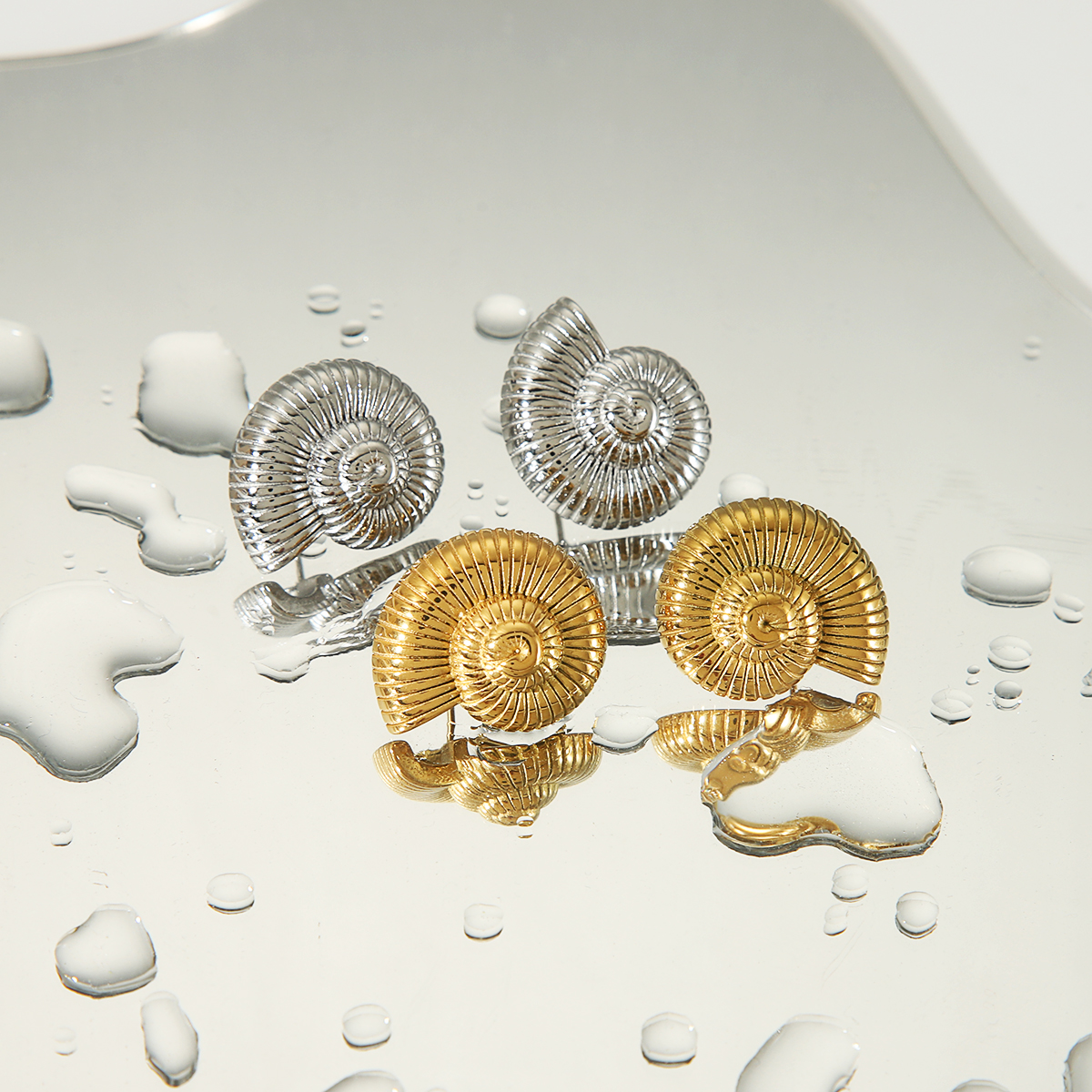 1 Par Casual Estilo Vintage espiral Acero inoxidable 304 chapados en oro de 18k Pendientes