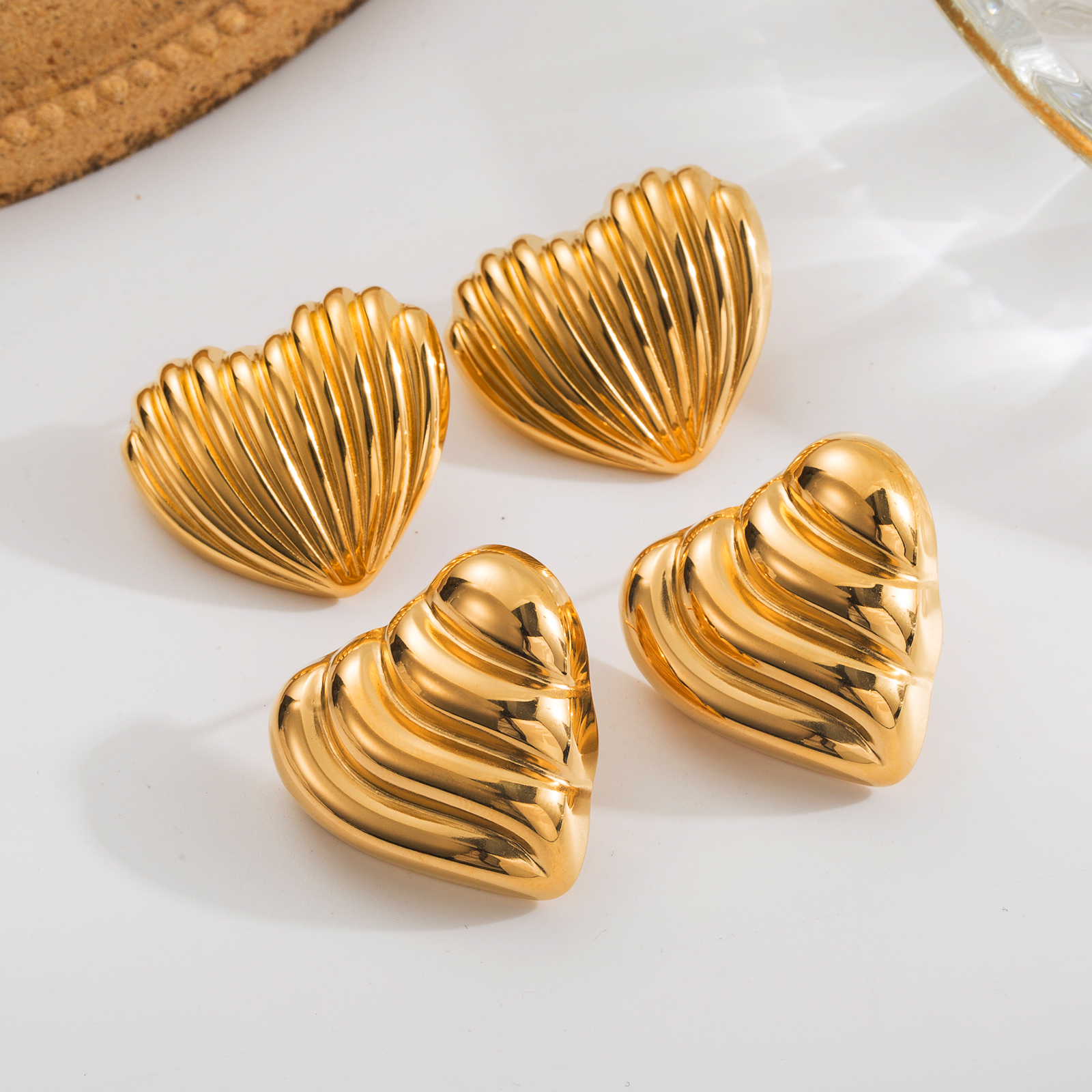 1 Par Estilo francés Estilo Simple Estilo Clásico Forma De Corazón Enchapado Acero inoxidable 304 chapados en oro de 18k Pendientes