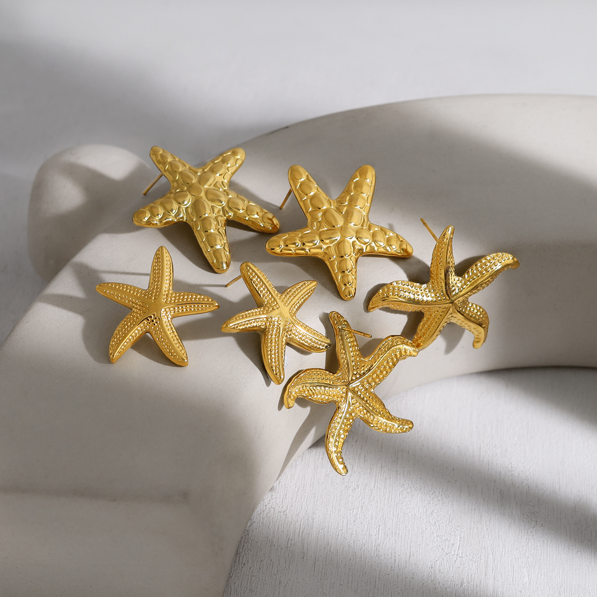 1 Par Estilo francés Estilo Simple Estilo Clásico Estrella De Mar Pulido Acero inoxidable 304 chapados en oro de 18k Pendientes