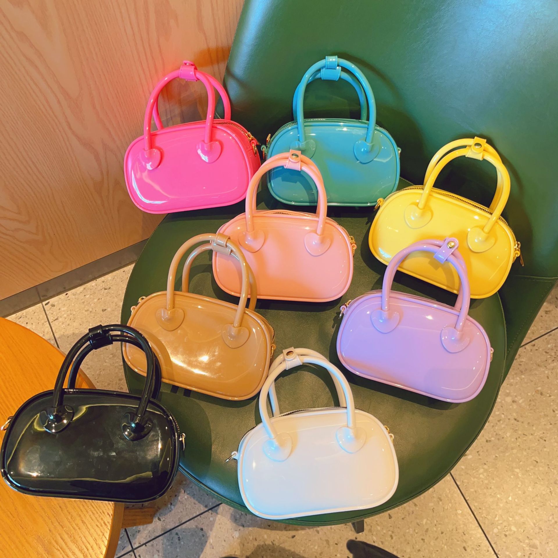 Mujeres Pequeña PVC Color Sólido Elegante Oval Cremallera Bolso